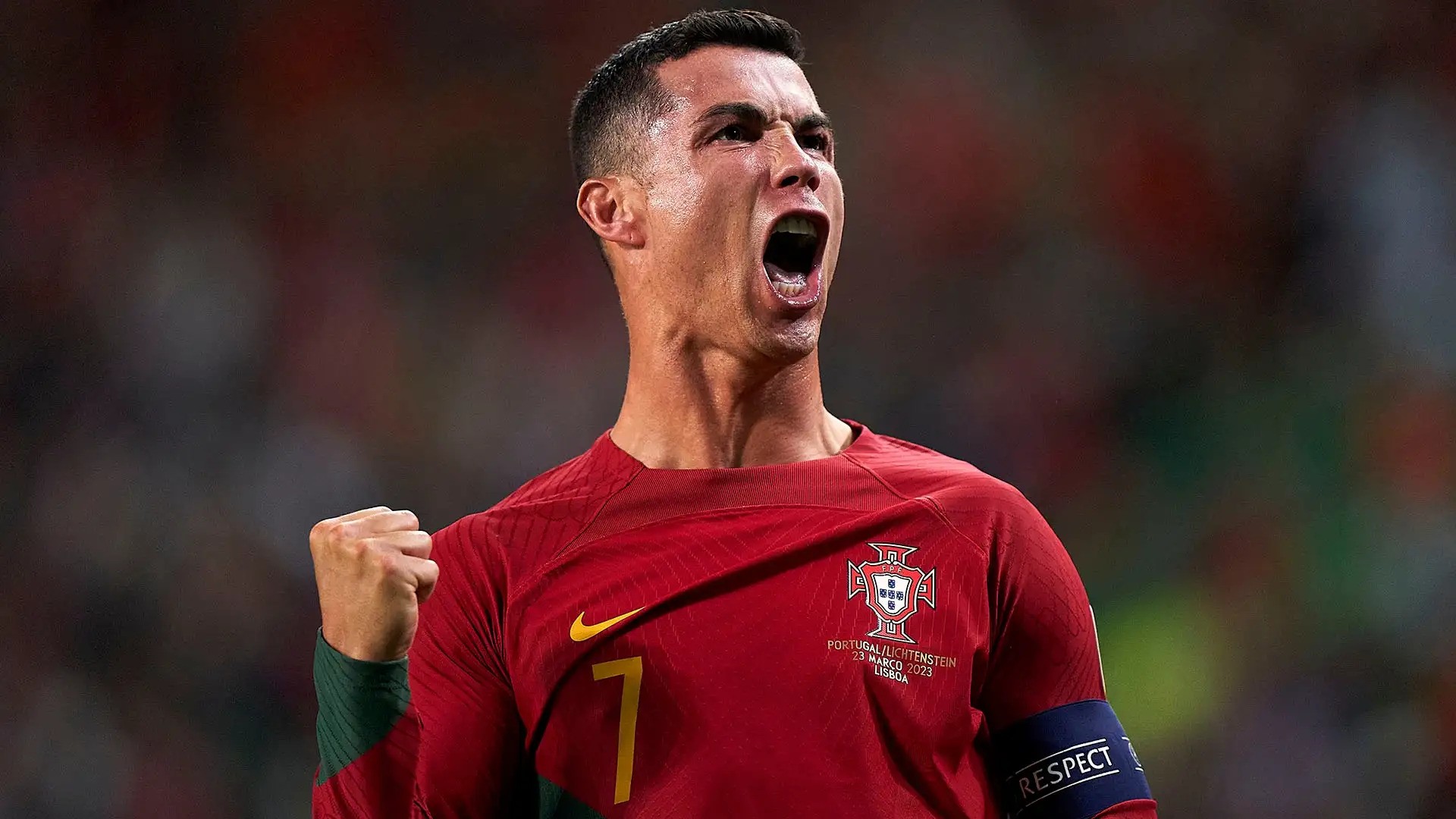 Cristiano Ronaldo Becomes First Person to Reach 1 Billion Social Media Followers